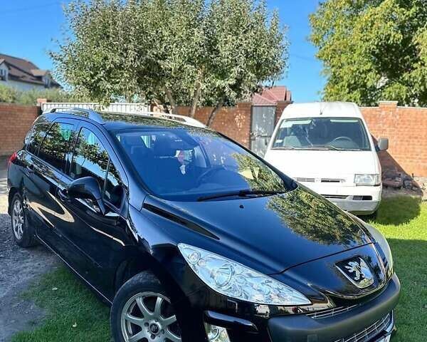 Черный Пежо 308, объемом двигателя 1.6 л и пробегом 250 тыс. км за 5900 $, фото 1 на Automoto.ua