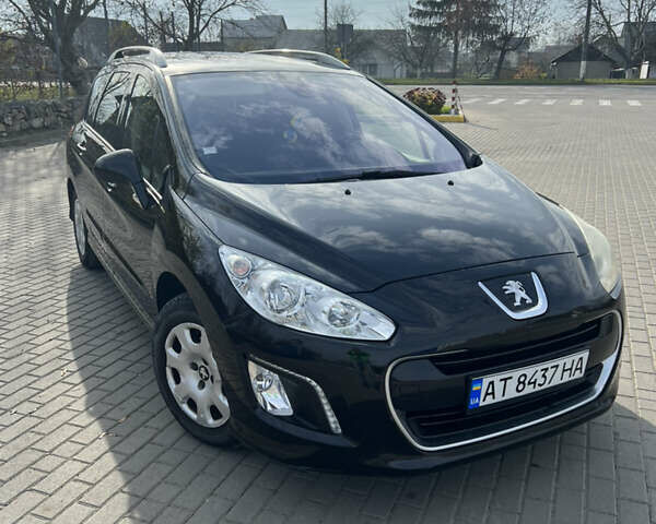 Черный Пежо 308, объемом двигателя 1.6 л и пробегом 206 тыс. км за 6200 $, фото 1 на Automoto.ua