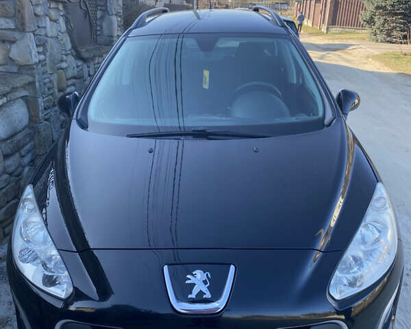 Черный Пежо 308, объемом двигателя 1.6 л и пробегом 252 тыс. км за 6800 $, фото 1 на Automoto.ua