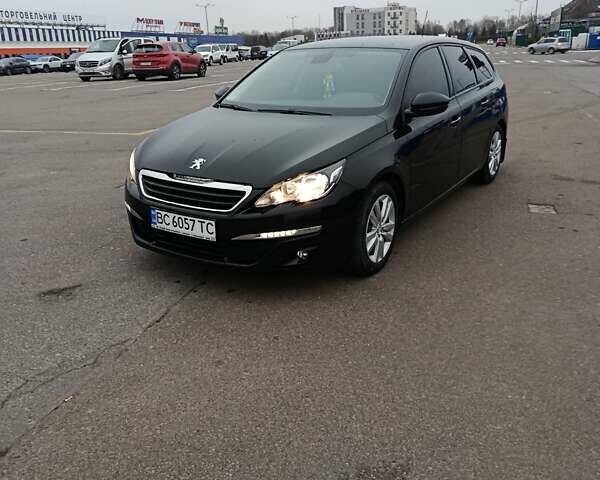 Чорний Пежо 308, об'ємом двигуна 1.56 л та пробігом 163 тис. км за 10400 $, фото 1 на Automoto.ua