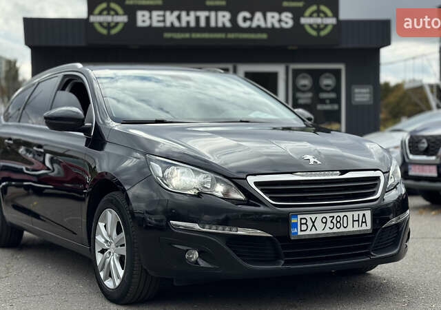 Черный Пежо 308, объемом двигателя 1.56 л и пробегом 277 тыс. км за 10500 $, фото 1 на Automoto.ua