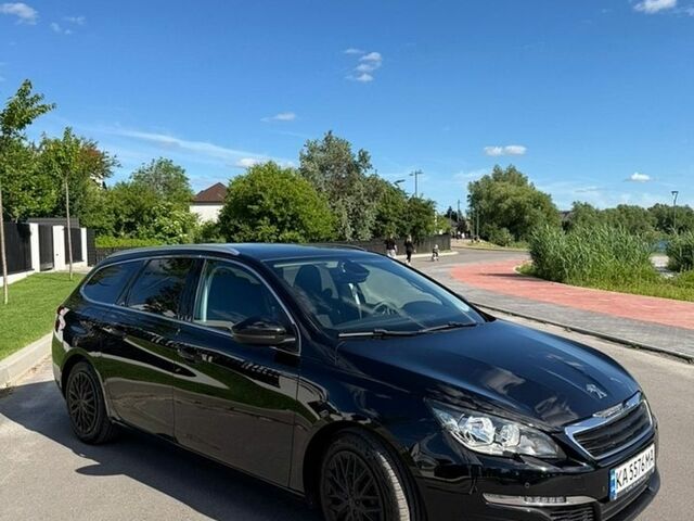 Черный Пежо 308, объемом двигателя 1.56 л и пробегом 230 тыс. км за 9000 $, фото 1 на Automoto.ua