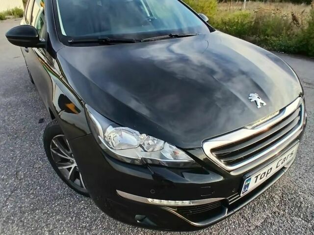 Черный Пежо 308, объемом двигателя 0 л и пробегом 218 тыс. км за 8700 $, фото 1 на Automoto.ua