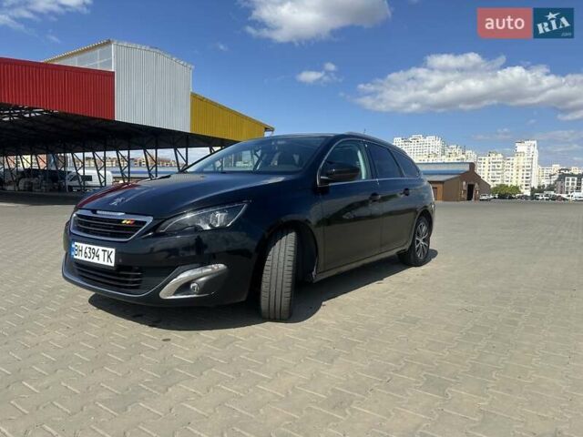 Черный Пежо 308, объемом двигателя 1.2 л и пробегом 187 тыс. км за 11715 $, фото 1 на Automoto.ua