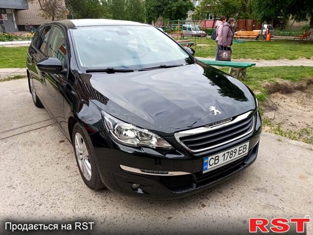 Чорний Пежо 308, об'ємом двигуна 1.6 л та пробігом 227 тис. км за 10000 $, фото 1 на Automoto.ua