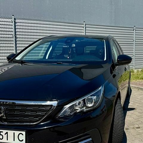 Черный Пежо 308, объемом двигателя 1.56 л и пробегом 235 тыс. км за 9300 $, фото 1 на Automoto.ua