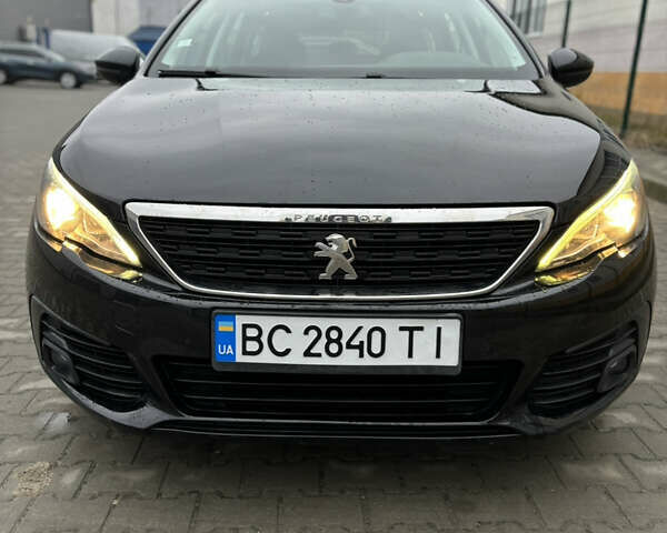 Черный Пежо 308, объемом двигателя 1.5 л и пробегом 190 тыс. км за 11100 $, фото 1 на Automoto.ua