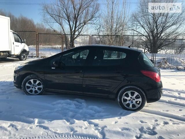 Чорний Пежо 308, об'ємом двигуна 1.6 л та пробігом 96 тис. км за 8900 $, фото 1 на Automoto.ua