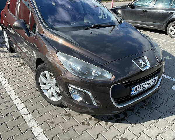 Коричневий Пежо 308, об'ємом двигуна 1.6 л та пробігом 141 тис. км за 8400 $, фото 1 на Automoto.ua