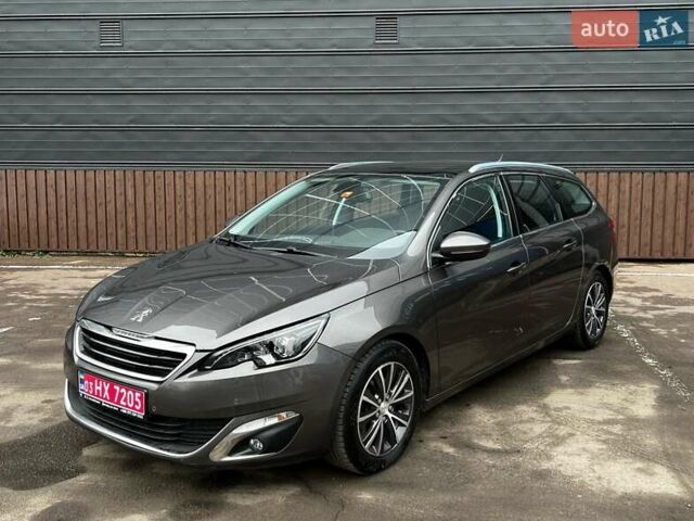 Коричневый Пежо 308, объемом двигателя 2 л и пробегом 140 тыс. км за 11999 $, фото 1 на Automoto.ua