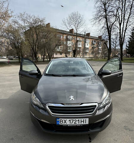 Коричневый Пежо 308, объемом двигателя 1.56 л и пробегом 264 тыс. км за 7500 $, фото 1 на Automoto.ua