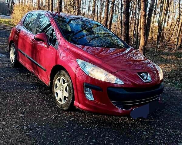 Красный Пежо 308, объемом двигателя 1.6 л и пробегом 270 тыс. км за 4500 $, фото 1 на Automoto.ua