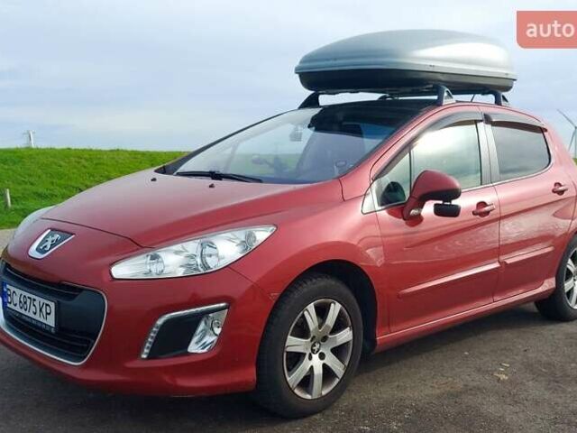 Червоний Пежо 308, об'ємом двигуна 1.6 л та пробігом 100 тис. км за 7950 $, фото 1 на Automoto.ua