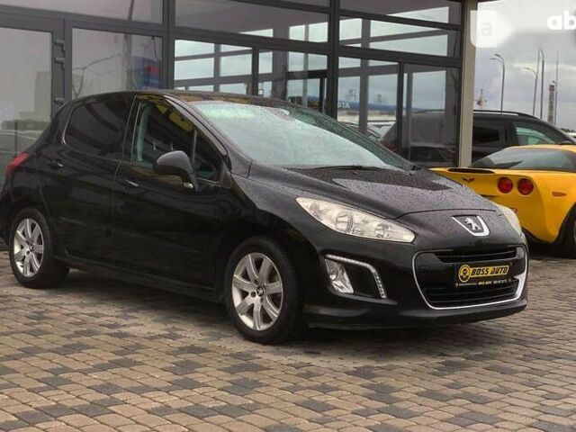 Пежо 308, объемом двигателя 1.6 л и пробегом 200 тыс. км за 7000 $, фото 1 на Automoto.ua