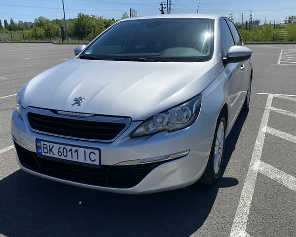 Пежо 308, об'ємом двигуна 1.6 л та пробігом 234 тис. км за 8900 $, фото 1 на Automoto.ua