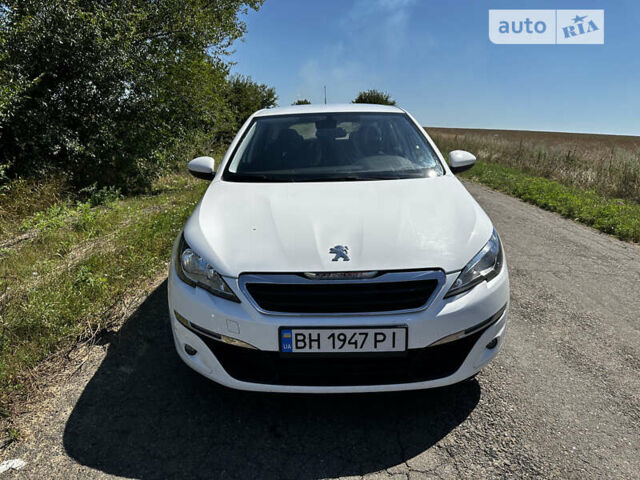 Пежо 308, объемом двигателя 1.6 л и пробегом 209 тыс. км за 9500 $, фото 1 на Automoto.ua