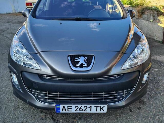 Серый Пежо 308, объемом двигателя 1.6 л и пробегом 221 тыс. км за 4999 $, фото 1 на Automoto.ua