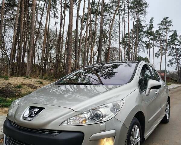 Серый Пежо 308, объемом двигателя 1.56 л и пробегом 209 тыс. км за 6000 $, фото 1 на Automoto.ua