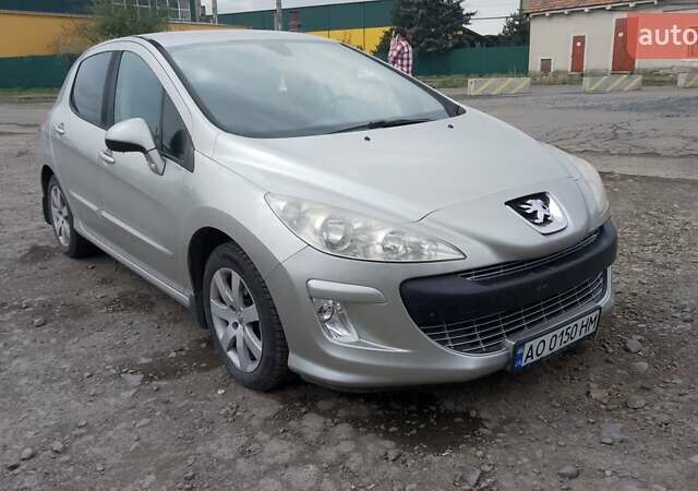 Серый Пежо 308, объемом двигателя 1.6 л и пробегом 238 тыс. км за 4000 $, фото 1 на Automoto.ua