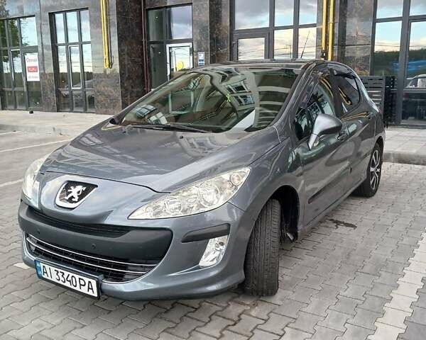 Серый Пежо 308, объемом двигателя 1.6 л и пробегом 223 тыс. км за 4800 $, фото 1 на Automoto.ua