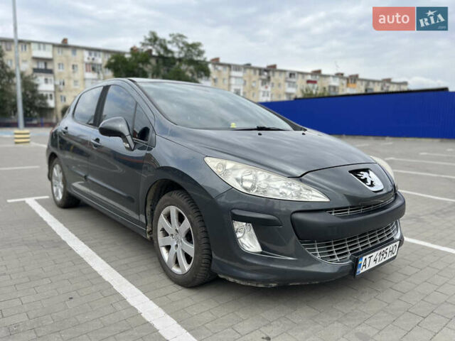 Серый Пежо 308, объемом двигателя 1.6 л и пробегом 229 тыс. км за 5300 $, фото 1 на Automoto.ua