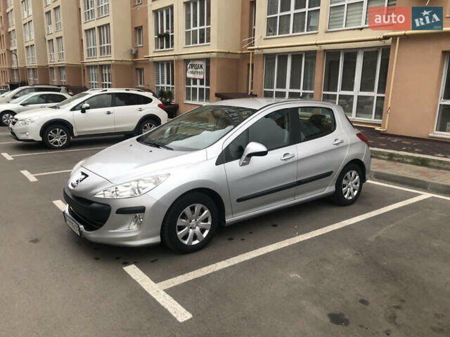 Серый Пежо 308, объемом двигателя 1.56 л и пробегом 340 тыс. км за 5400 $, фото 1 на Automoto.ua