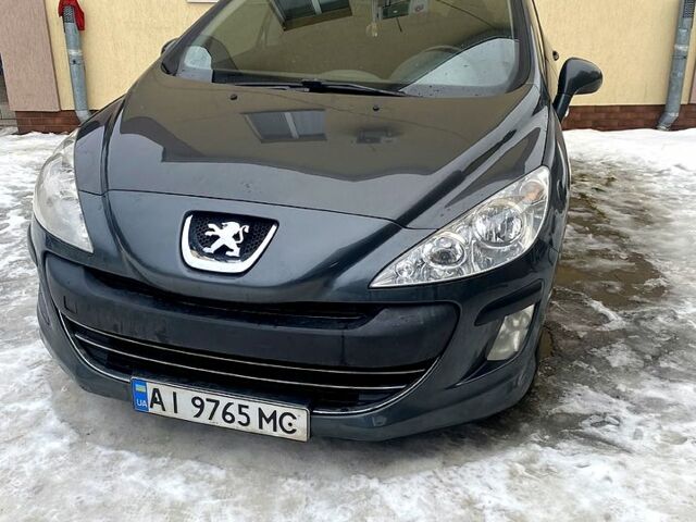Серый Пежо 308, объемом двигателя 1.6 л и пробегом 21800 тыс. км за 4850 $, фото 1 на Automoto.ua