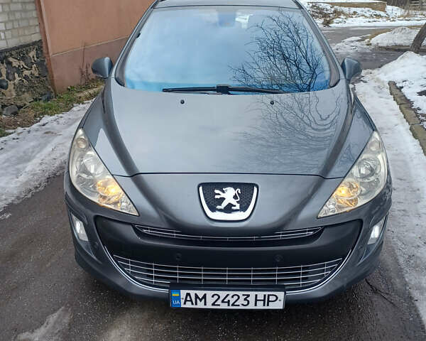 Серый Пежо 308, объемом двигателя 1.6 л и пробегом 242 тыс. км за 4850 $, фото 1 на Automoto.ua