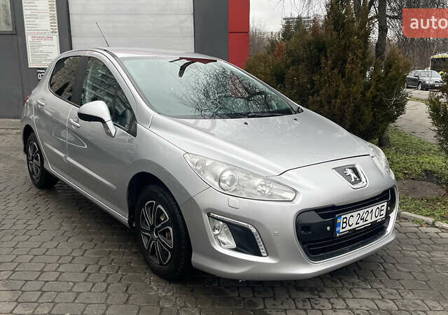 Сірий Пежо 308, об'ємом двигуна 1.6 л та пробігом 268 тис. км за 5600 $, фото 1 на Automoto.ua