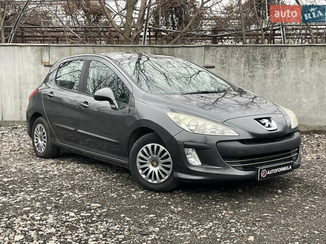 Серый Пежо 308, объемом двигателя 1.6 л и пробегом 141 тыс. км за 6290 $, фото 1 на Automoto.ua