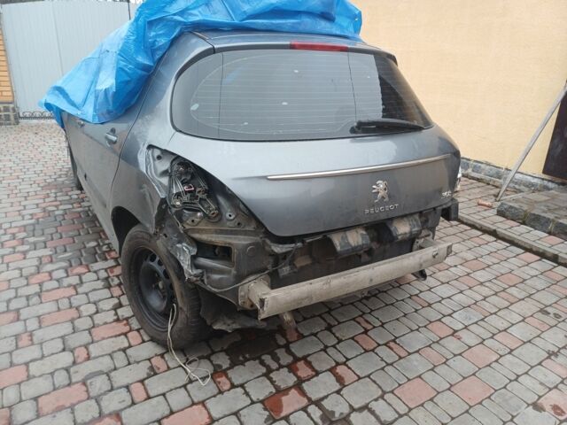 Сірий Пежо 308, об'ємом двигуна 0 л та пробігом 1 тис. км за 3300 $, фото 1 на Automoto.ua