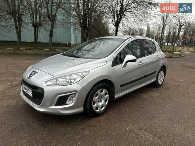 Серый Пежо 308, объемом двигателя 1.6 л и пробегом 257 тыс. км за 4500 $, фото 1 на Automoto.ua