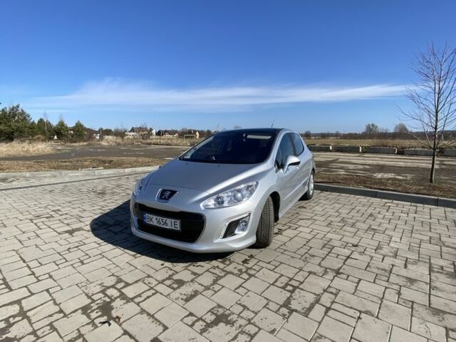 Серый Пежо 308, объемом двигателя 1.6 л и пробегом 187 тыс. км за 7100 $, фото 1 на Automoto.ua