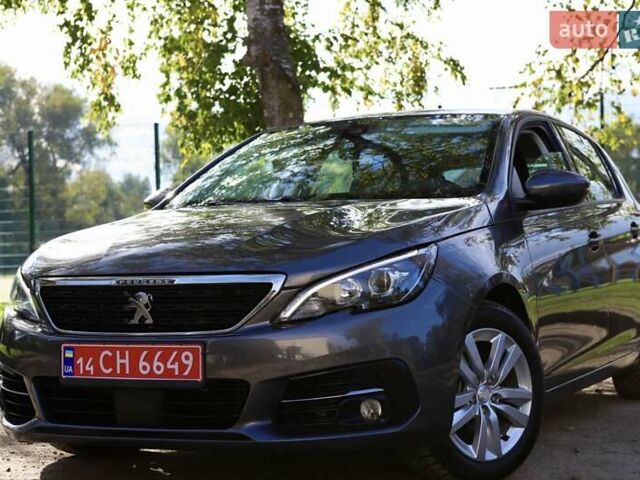 Серый Пежо 308, объемом двигателя 0 л и пробегом 19 тыс. км за 13999 $, фото 1 на Automoto.ua