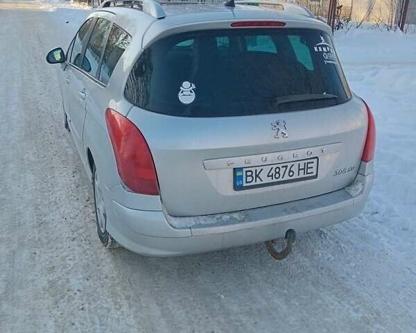 Серый Пежо 308, объемом двигателя 1.6 л и пробегом 366 тыс. км за 6200 $, фото 1 на Automoto.ua