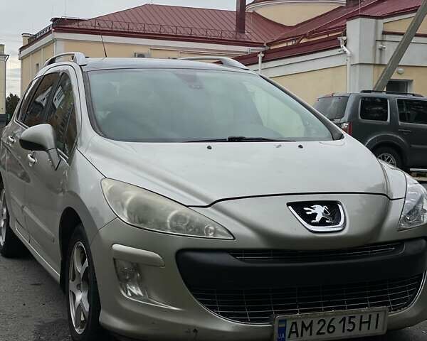 Серый Пежо 308, объемом двигателя 1.56 л и пробегом 280 тыс. км за 5800 $, фото 1 на Automoto.ua