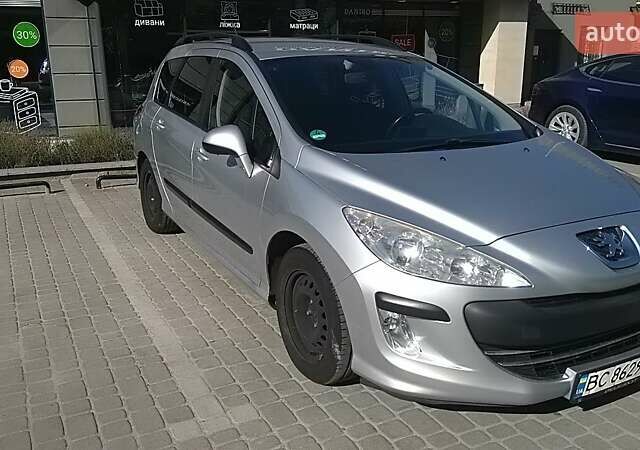 Серый Пежо 308, объемом двигателя 1.6 л и пробегом 250 тыс. км за 5550 $, фото 1 на Automoto.ua