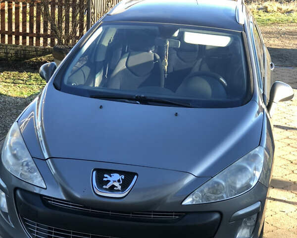 Серый Пежо 308, объемом двигателя 1.6 л и пробегом 185 тыс. км за 4950 $, фото 1 на Automoto.ua