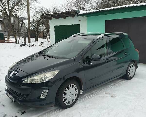 Серый Пежо 308, объемом двигателя 2 л и пробегом 177 тыс. км за 7800 $, фото 1 на Automoto.ua