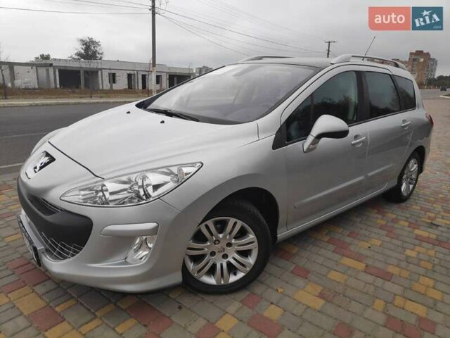 Сірий Пежо 308, об'ємом двигуна 1.56 л та пробігом 229 тис. км за 6500 $, фото 1 на Automoto.ua