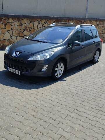 Серый Пежо 308, объемом двигателя 1.6 л и пробегом 180 тыс. км за 3750 $, фото 1 на Automoto.ua