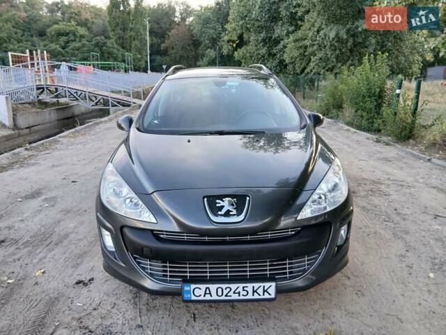 Серый Пежо 308, объемом двигателя 1.56 л и пробегом 253 тыс. км за 5700 $, фото 1 на Automoto.ua