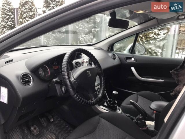 Сірий Пежо 308, об'ємом двигуна 1.6 л та пробігом 185 тис. км за 5800 $, фото 1 на Automoto.ua