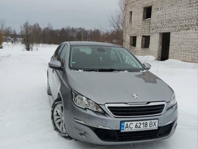 Серый Пежо 308, объемом двигателя 1.56 л и пробегом 215 тыс. км за 9000 $, фото 1 на Automoto.ua
