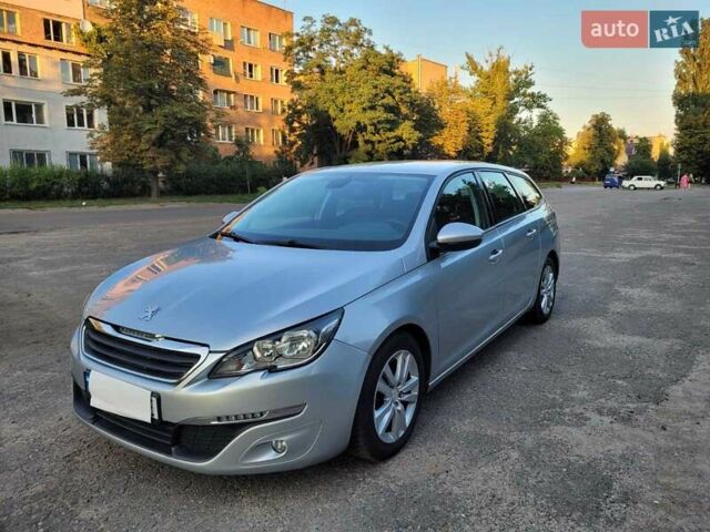 Серый Пежо 308, объемом двигателя 2 л и пробегом 141 тыс. км за 11200 $, фото 1 на Automoto.ua