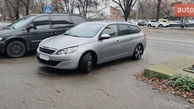 Серый Пежо 308, объемом двигателя 1.56 л и пробегом 239 тыс. км за 10200 $, фото 1 на Automoto.ua