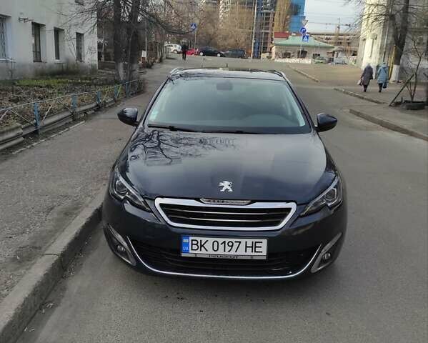 Сірий Пежо 308, об'ємом двигуна 1.6 л та пробігом 305 тис. км за 8500 $, фото 1 на Automoto.ua