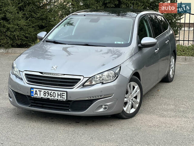 Серый Пежо 308, объемом двигателя 1.56 л и пробегом 272 тыс. км за 8500 $, фото 1 на Automoto.ua