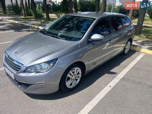 Серый Пежо 308, объемом двигателя 1.56 л и пробегом 225 тыс. км за 9200 $, фото 1 на Automoto.ua