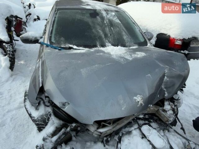 Серый Пежо 308, объемом двигателя 1.56 л и пробегом 213 тыс. км за 2500 $, фото 1 на Automoto.ua